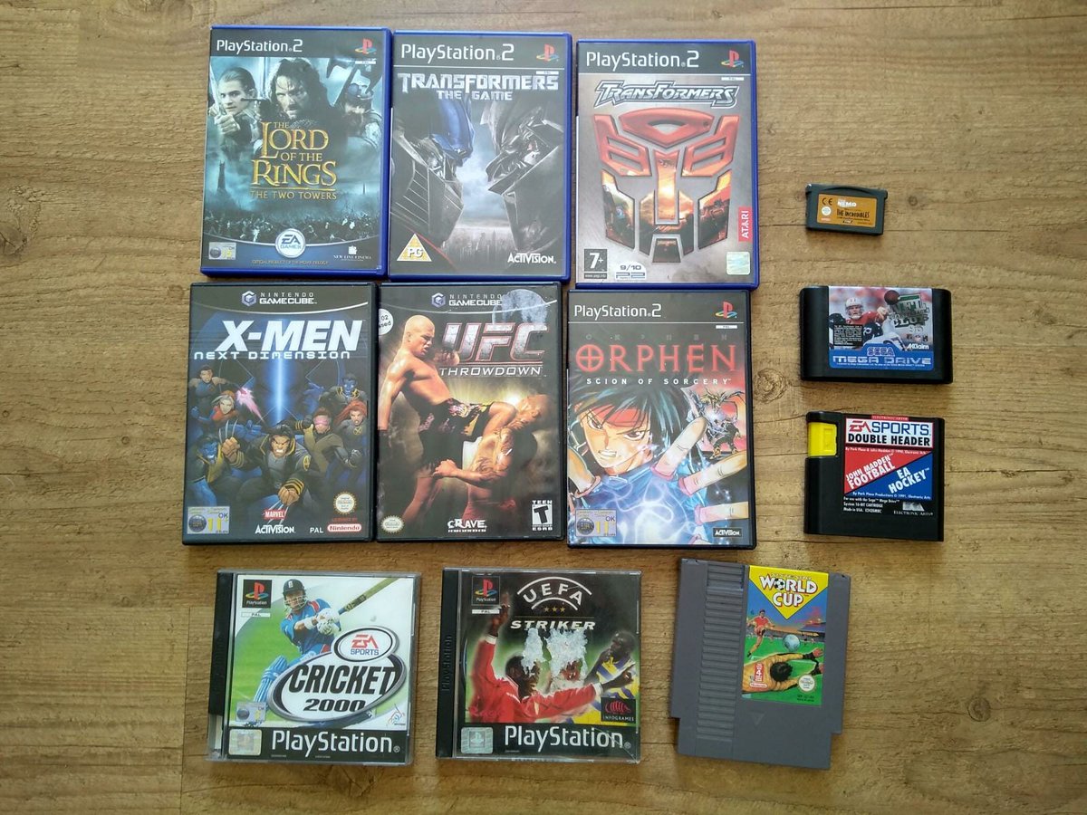 bliemm's tweet photo. Hey look what just came in at my doorstep @theretrostoreuk
thats i believe quite a sizeable chunk of my backlog fixed :)
Thanks Retro crew :)
#GetRetro https://t.co/vCv4ZdPtIG