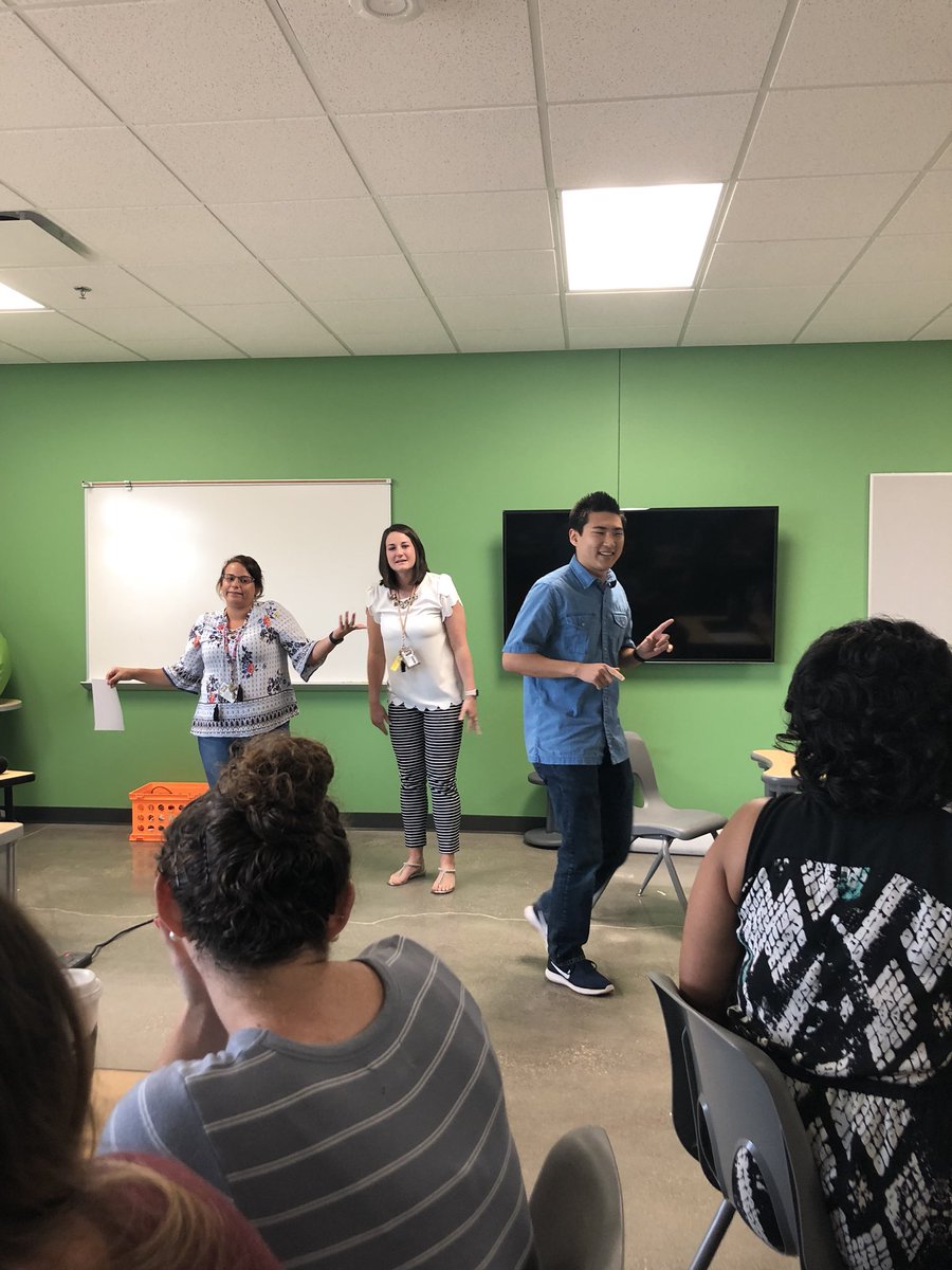 learningwithkim's tweet photo. @Jennings_Creek teachers are learnings lots during the @CodeToTheFuture training today! Natalie is doing a great job by fostering group collaboration and resetting our brains for creating future innovators. #jcewolfpack #wcpsleads https://t.co/h9mqq1e55Y