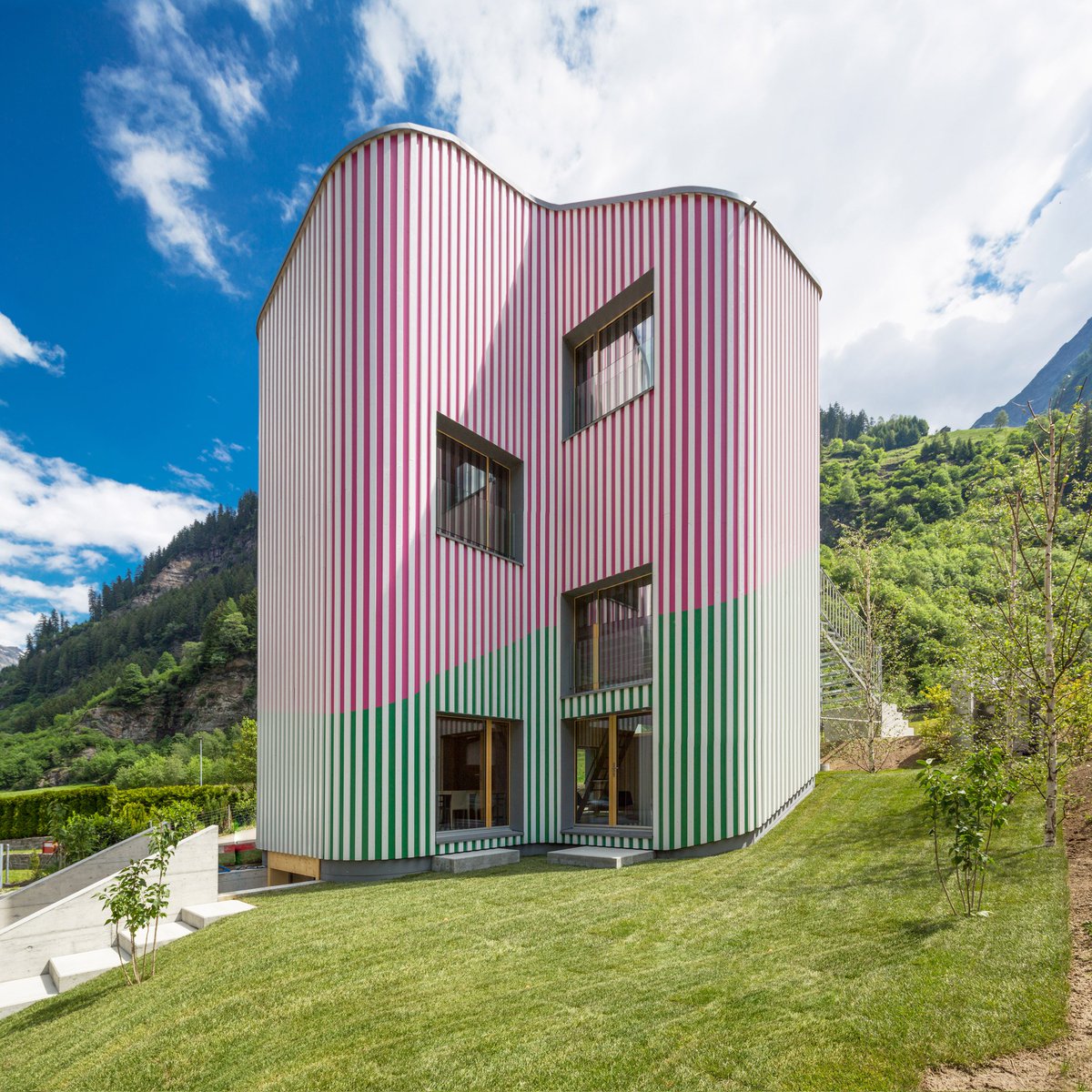 DunnArchitects's tweet photo. Finally, @dezeen Awards 2018 architecture longlist announced https://t.co/9mw1dBRLiw https://t.co/OrBVylQ3zR