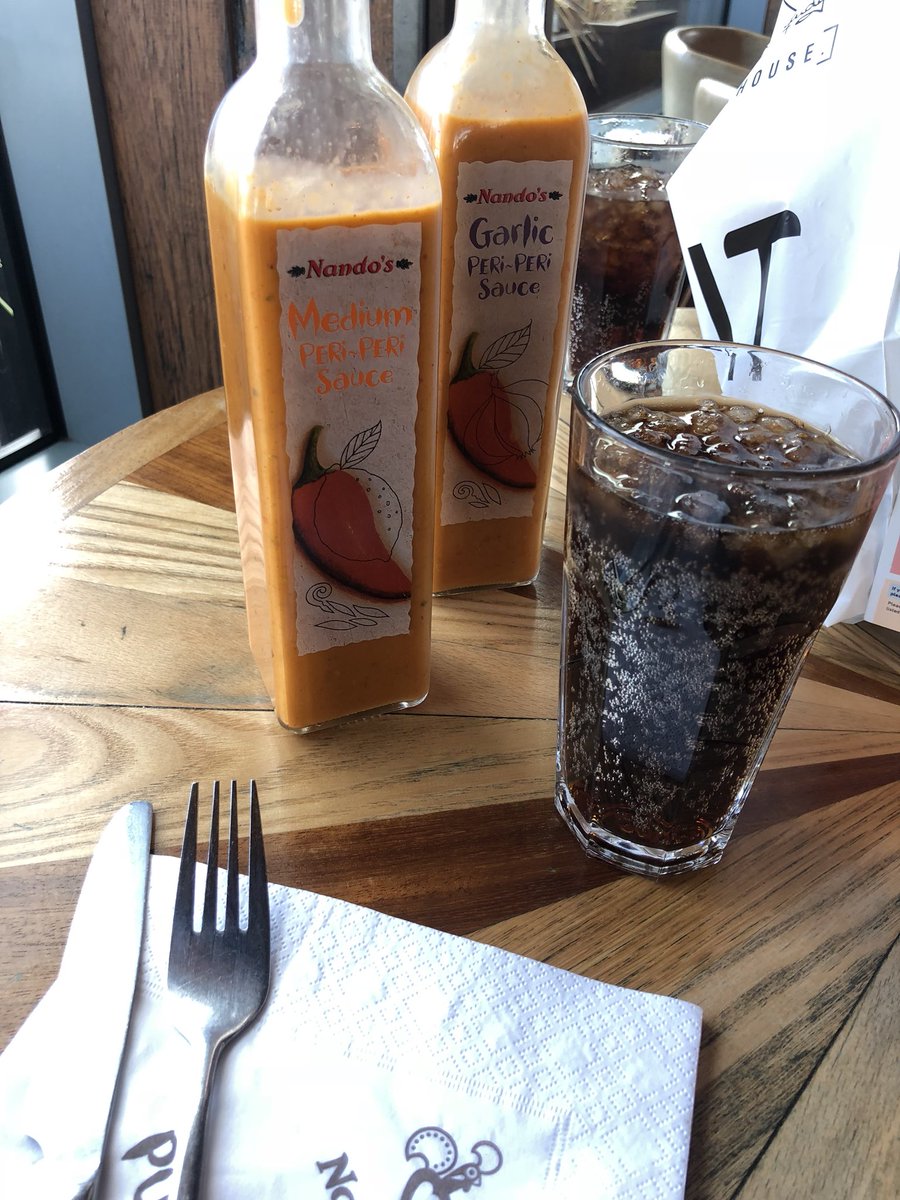 MainMainy87's tweet photo. Say in Nando’s waiting g for food, whilst also looking on Just Eat trying to decide what to order from the Chinese this evening 🙈😂 new level of hungover #Dying #Piggy #FoodIsKey #HealMe https://t.co/NenHGmHxAO