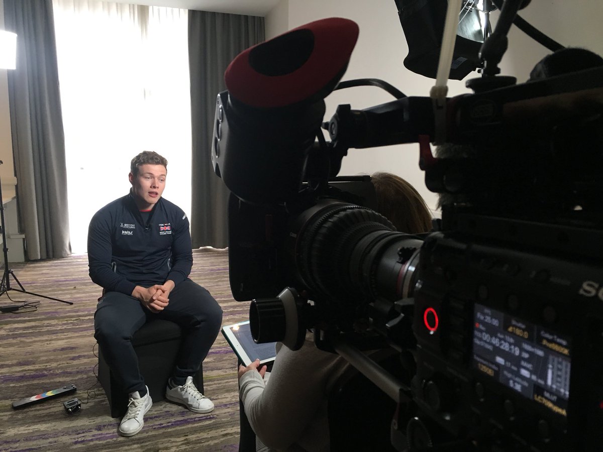 CameramanST's tweet photo. Back to work after couple of weeks off. Getting used to this focus thing again. https://t.co/cji28qPFFc