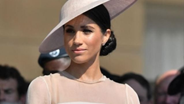 TheSpec's tweet photo. Duchess Meghan 'at wits' end over father https://t.co/pgla94e5yC https://t.co/OqAq9gO2q5
