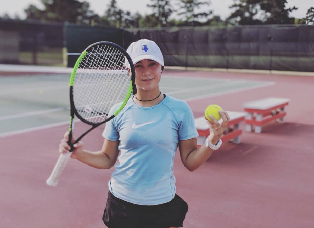 Tennis_THS's tweet photo. Getting our tennis on 🎾 https://t.co/ZT8obWygHH
