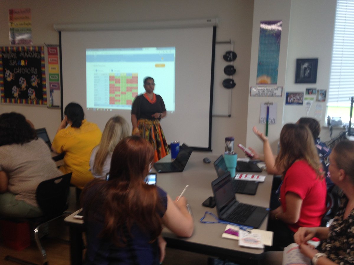 cvalastro's tweet photo. Maxine Guidry presented on #Socrative a great gaming tool to integrate into your classroom. #DisdTechnology https://t.co/jdLfe07nSb