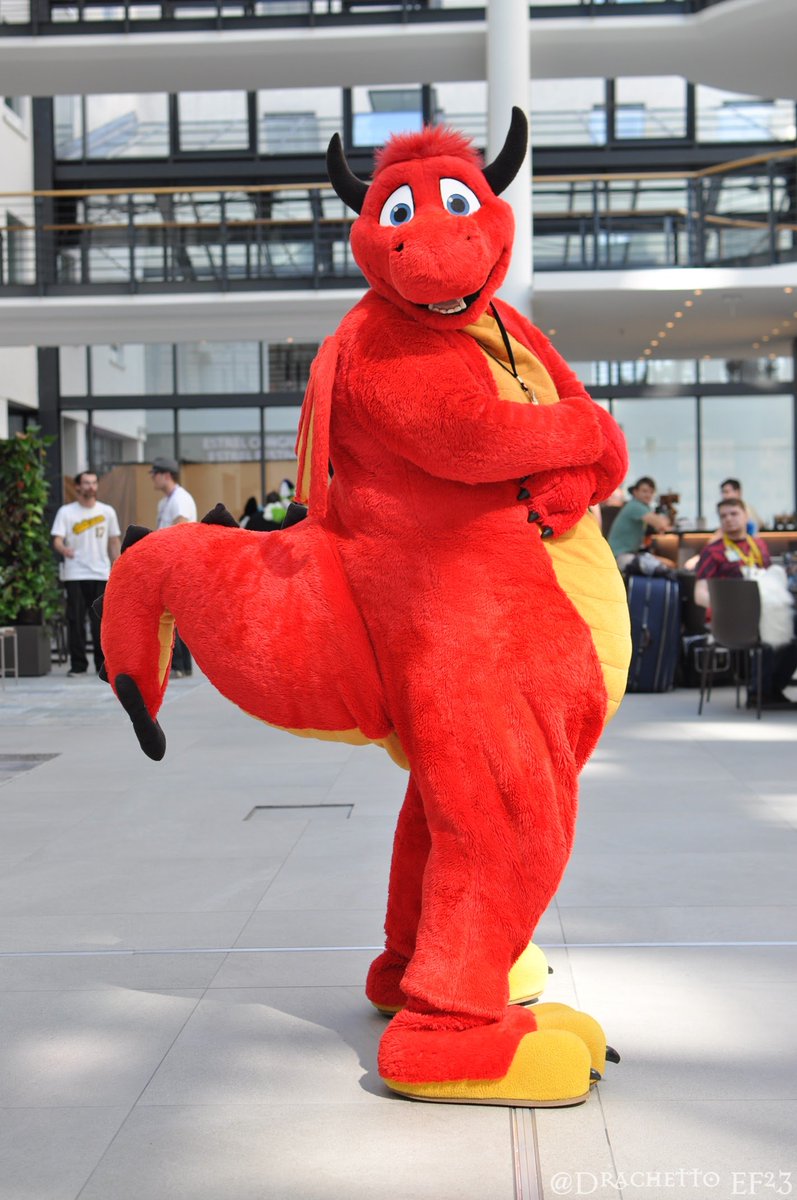 Media Tweets by Sparky Dragon (@SizzlinSparky) | Twitter