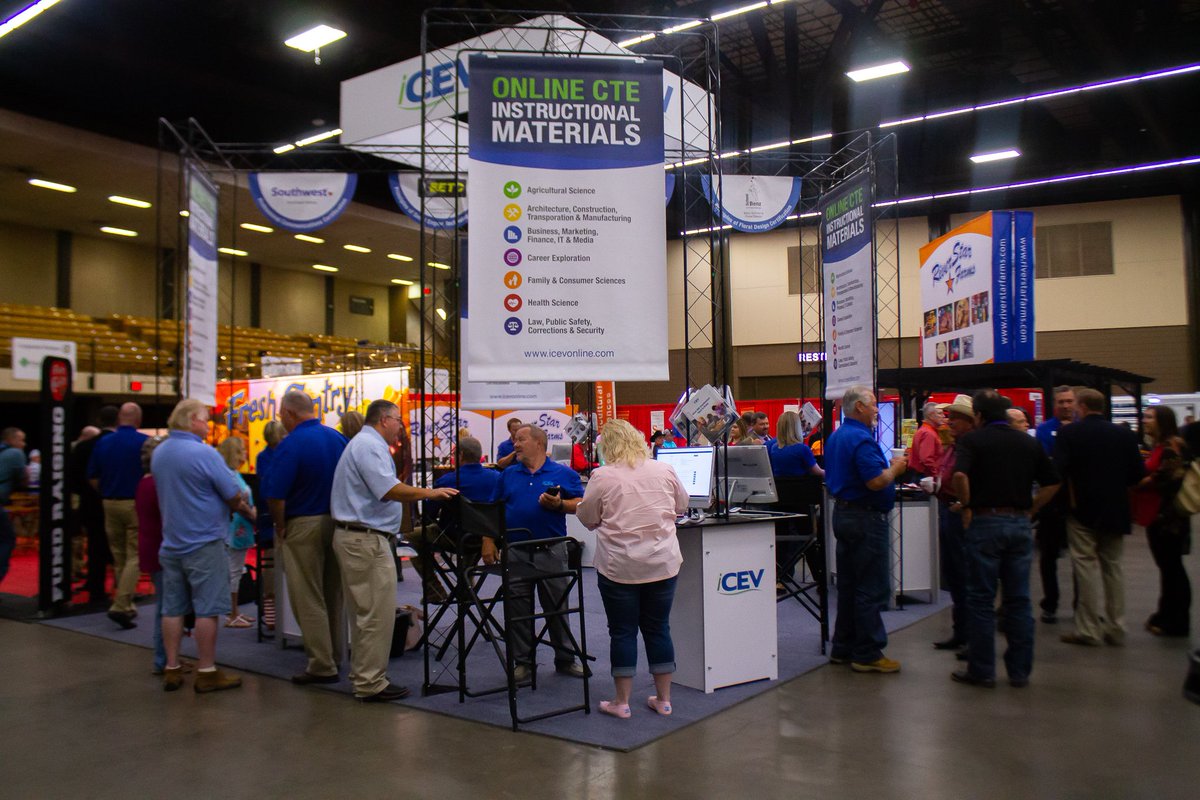 iCEVonline's tweet photo. iCEV is the proud Title Sponsor of #VATAT! Be sure to come by our booth and learn how your program can be part of #TeamiCEV. @AgTeachersAssoc https://t.co/8H0bttkzPY