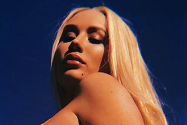 Iggy azalea thong