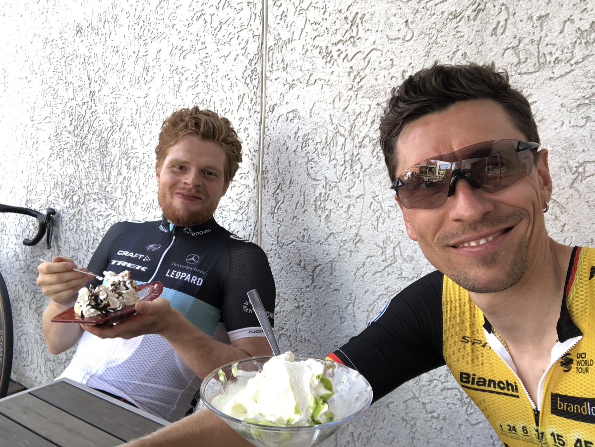 RobertWagner83's tweet photo. #derRote he‘s fine 👌🏽👍🏼 @nygaardbn @KenSommer #grüsse https://t.co/td8eqXVWhk