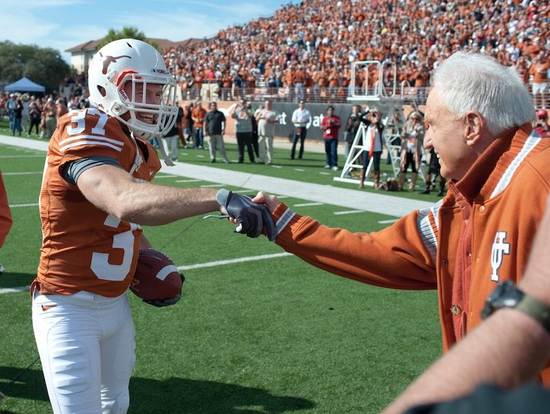 NateBoyer37's tweet photo. I met Mr. Denius for the 1st time @TexasLonghorns football practice my freshman year. He was 85 years old. I wondered who the man was that greeted everyone with an equal amount of respect and that warm smile. He remembered peoples names, never boasted, and was incredibly sharp... https://t.co/IT9PZFSH0b