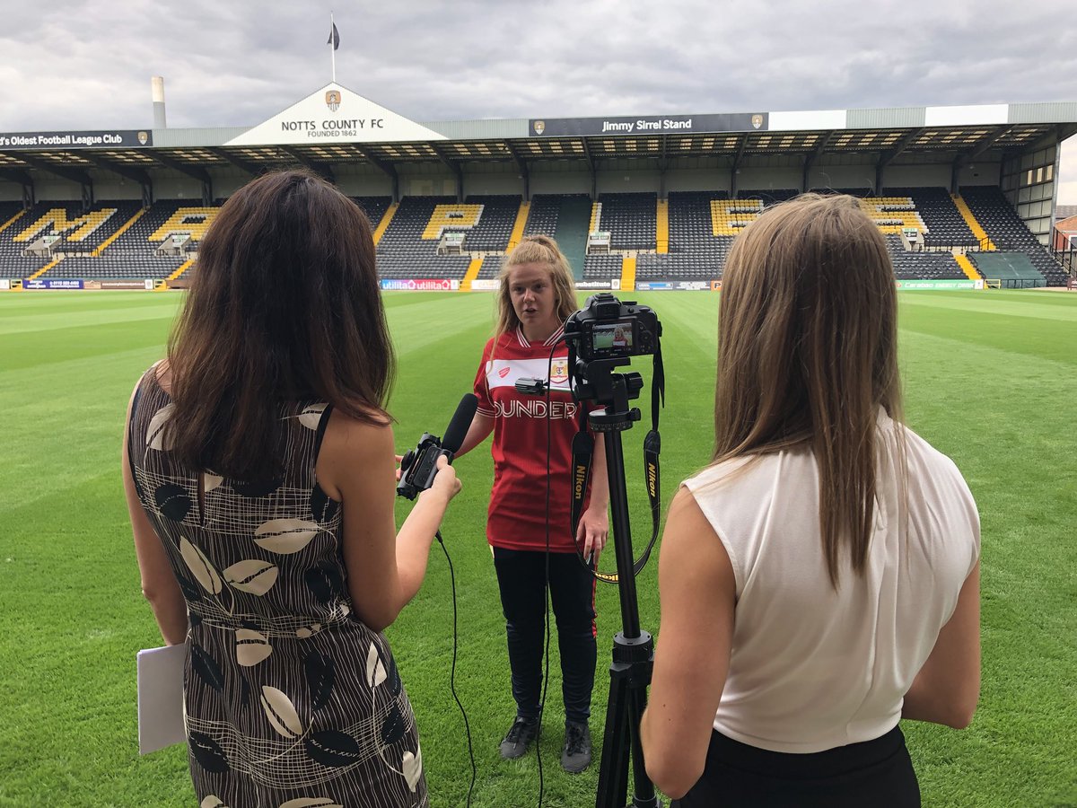 RobinsFound's tweet photo. It's #EFLSeasonLaunch day! Mel from our @FutureFives Youth Council is representing @BristolCity 🔴⚪️ https://t.co/LaI0JPtKUX