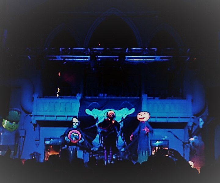  Happy Birthday John 5!! You Rocked the Southgate House Brotha!!! 