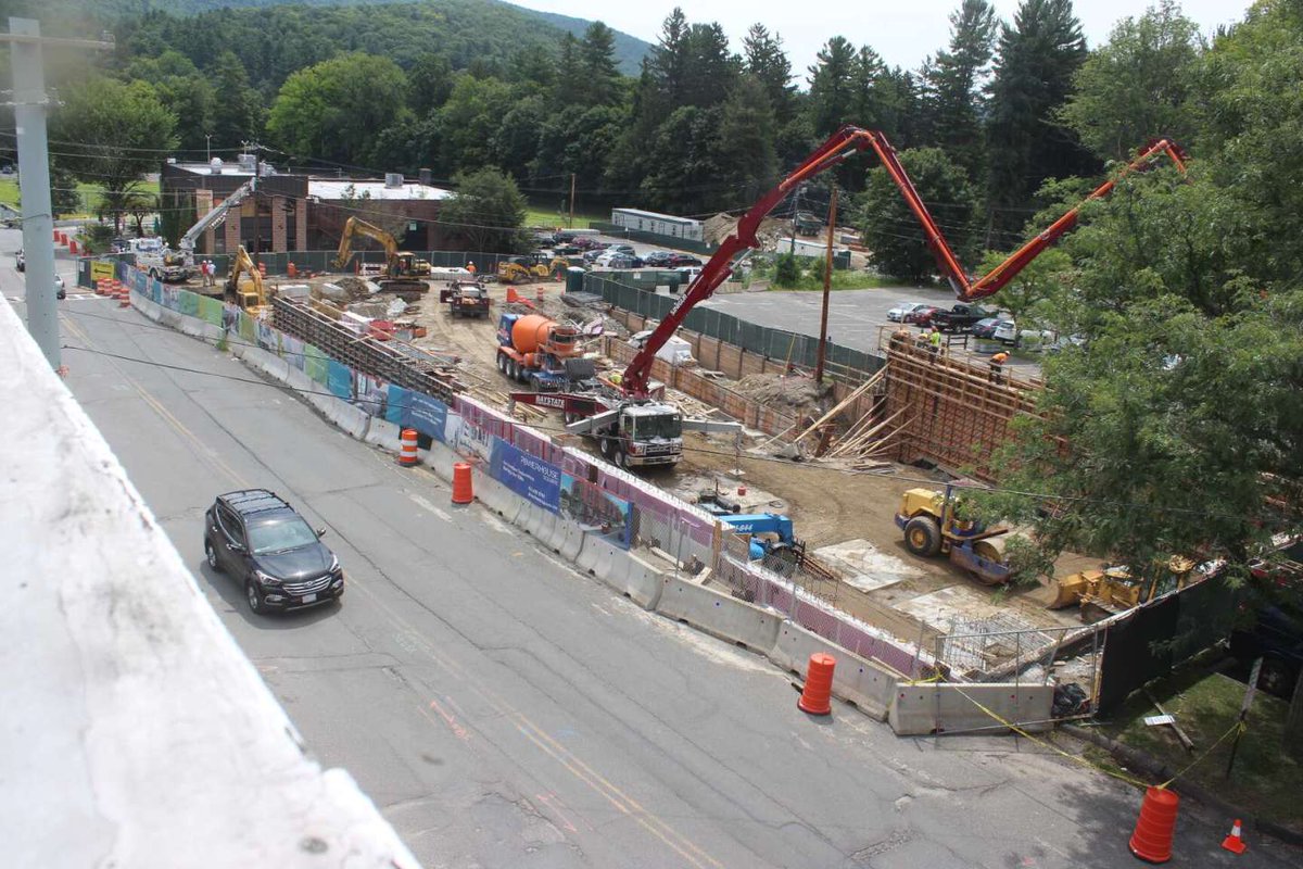 PowerhouseGB's tweet photo. What, what?? Live work zone cam! Busy day at the site. Each day gets us closer to both our beautiful new @BerkshireCoop and gorgeous residential units. #GBCondoLife #PowerhouseSquare https://t.co/fOmTHhyXjM