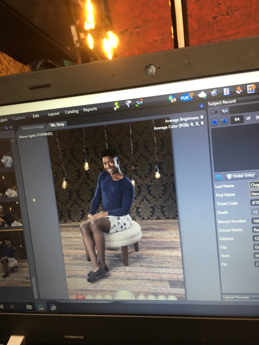 CallMeHennessi's tweet photo. Some of my senior pictures πΈβ¨ So after my first picture taken, the lady in charge approached me and wanted to know if I could be apart of their modeling market, meaning they could use my pictures wherever they go. #SucessIsComing π₯ππ€ https://t.co/hHxAvOpUu5