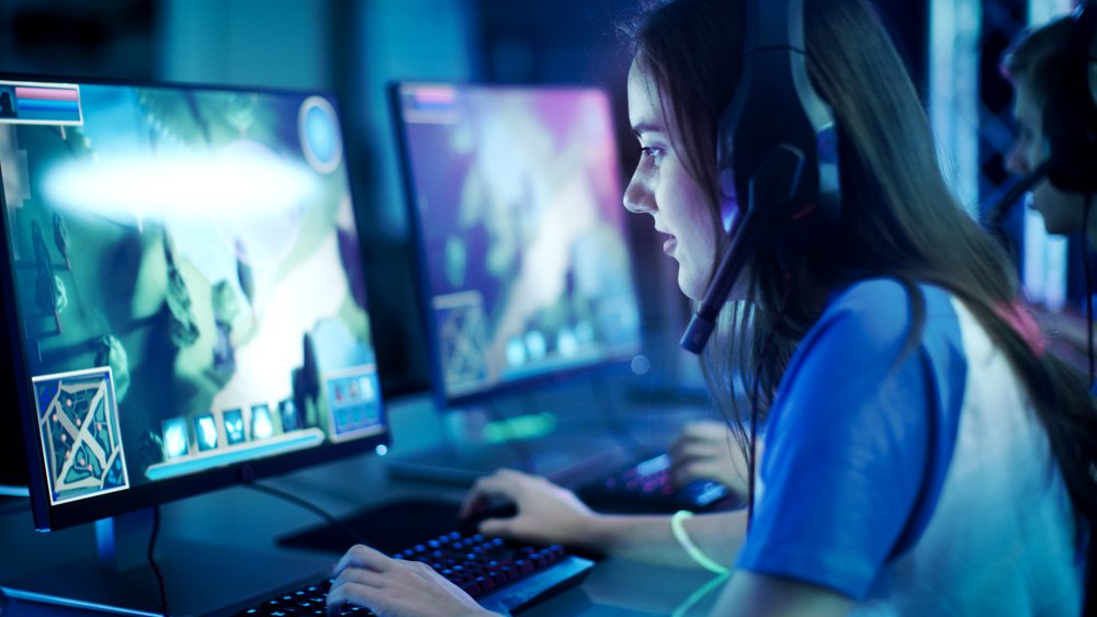 CIESPANOL's tweet photo. ¿Qué hace que los juegos en línea sean tan adictivos y cuál es la solución? Lea nuestro blog más reciente para obtener más información sobre el impacto global de Tecnología Adictiva #AddictiveTech https://t.co/HkQXZP05GP #ConsumerProtection https://t.co/QCXjVTKkFu