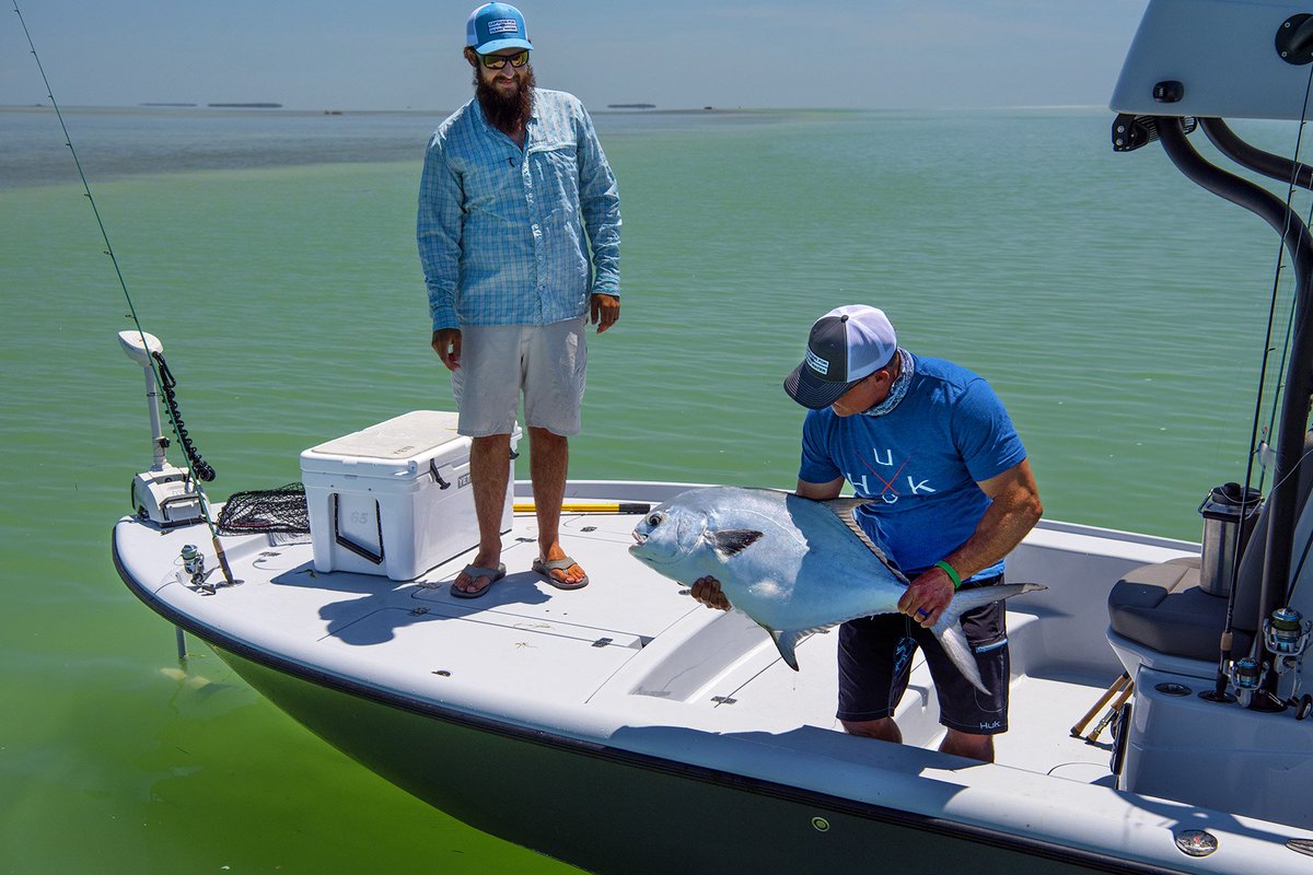SaltwaterExp's tweet photo. Without a question the Permit is Tom’s favorite fish for many reasons. Who’s been lucky enough to catch one? https://t.co/zNjyDmWnrO