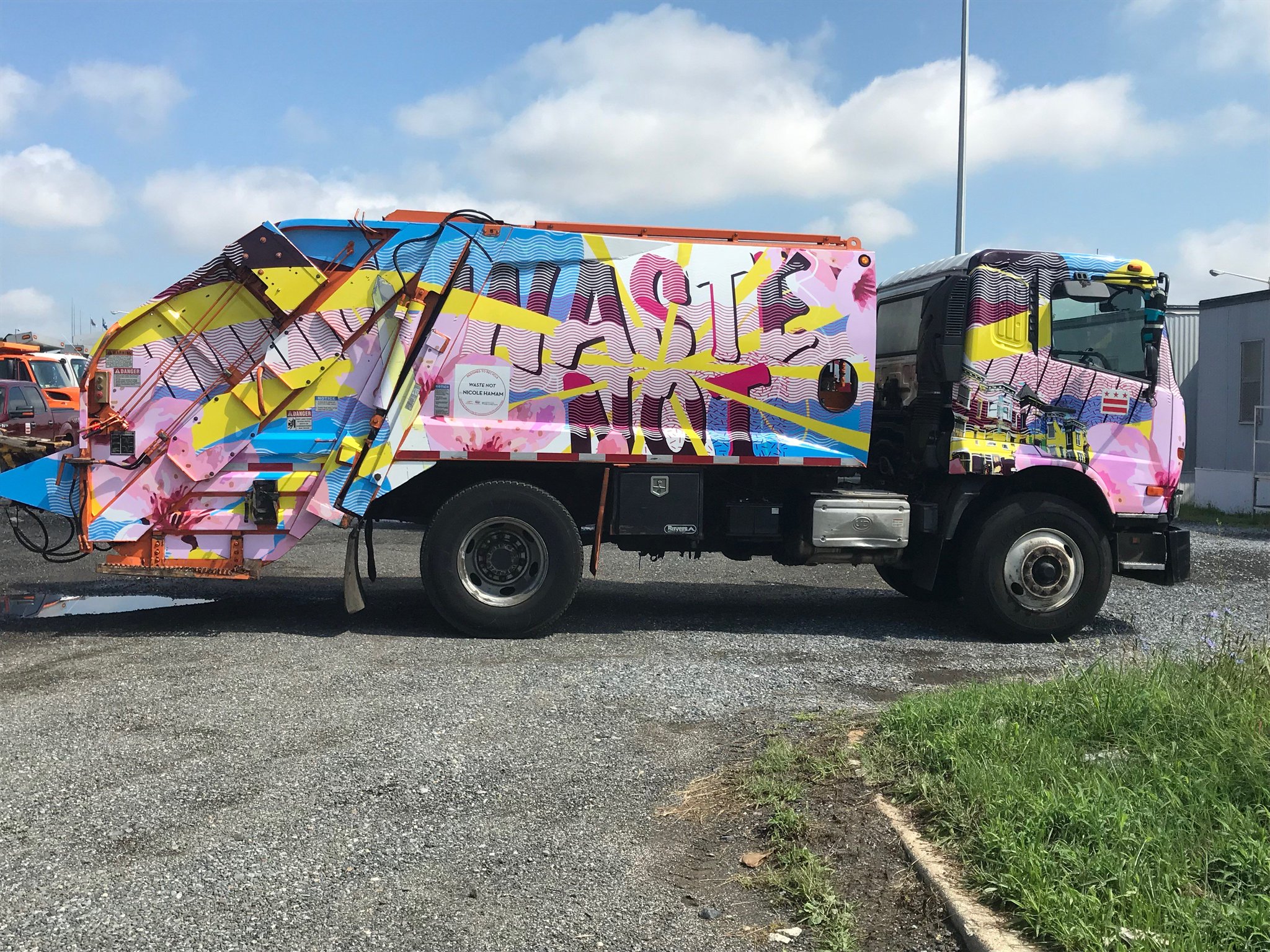 DC DPW on Twitter: "Our 1st 2 D2R wrapped trucks with @TheDCArts have