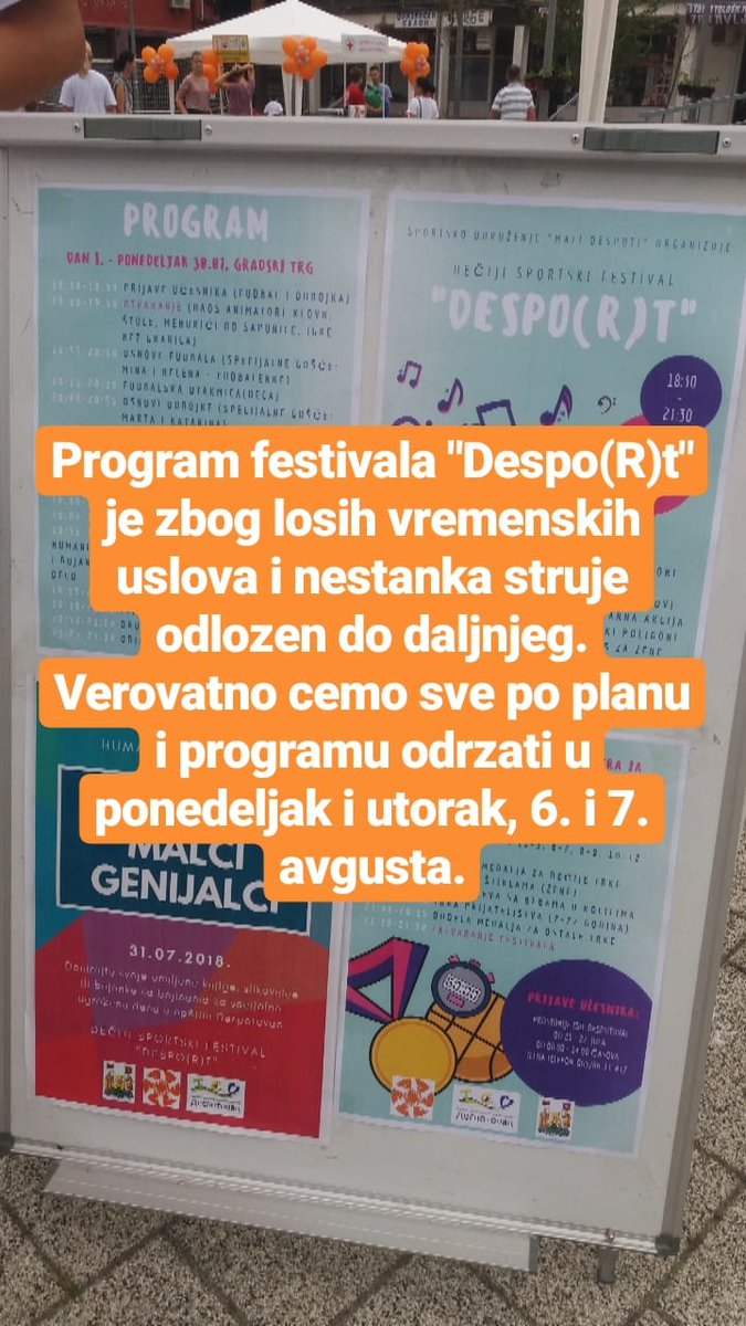 Програм фестивала "Деспо(Р)т" је због лоших временских услова и нестанка струје одложен до даљњег.Вероватно ћемо све по плану и програму одржати у понедељак и уторак 6. и 7. августа.