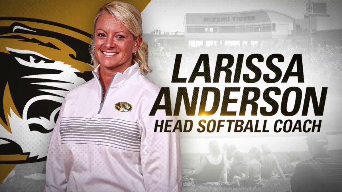 JWall1820's tweet photo. Come hear Mizzou HC Larissa Anderson talk about ‘Stay In The Game-#BlueCollarMindset’ at the MO/KAN All-State Games August 4th at 1:00pm Great topic geared towards all levels of softball!
@PlayMSP @TopGunEvents https://t.co/ii8ze2dDIS
