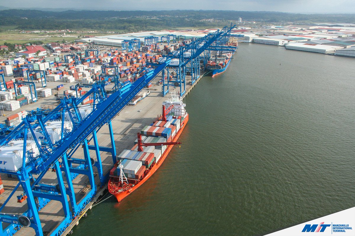 SSAMarineMIT's tweet photo. #DatoMIT nuestra terminal fue la primera en operar una grúa de pórtico a control remoto en el mundo #Panamá #MITPanama #Colón #C3 #TerminalMIT #TerminalManzanillo #MITPTY https://t.co/2xG9MTNJAn