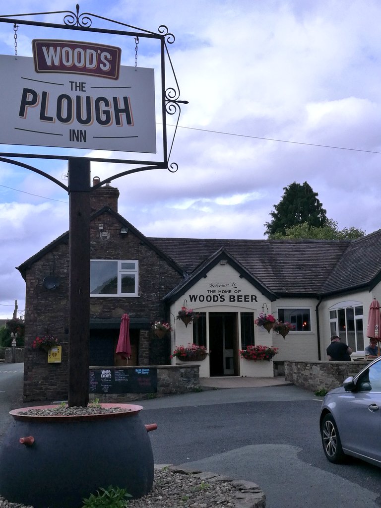 knockernorton1's tweet photo. #PubTea https://t.co/XgLyZUrsvJ