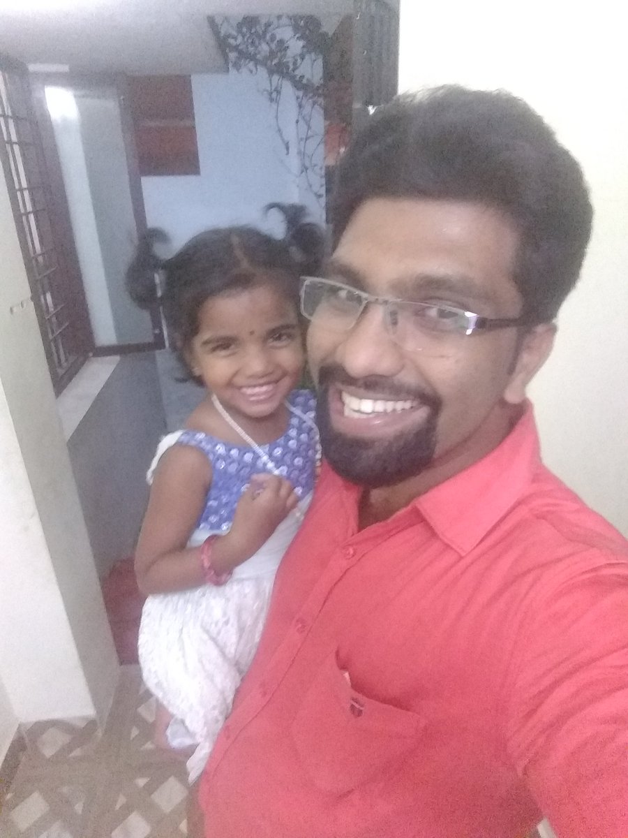 john_assir's tweet photo. Kutty love #Childrenworker
#ChikdofGod
Shared Gods love to this Chellam. Yesterday. Praise God https://t.co/EEq6WNrzaC