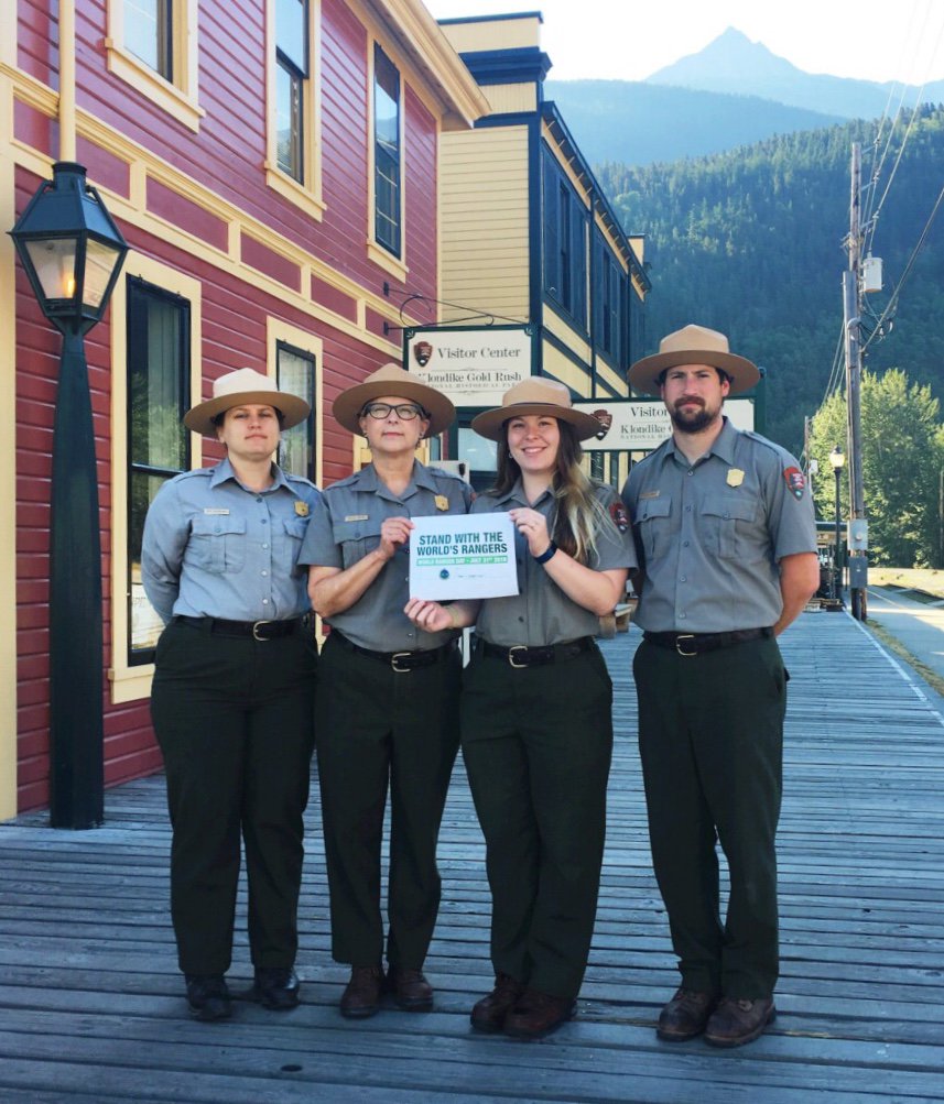 KlondikeAKNPS's tweet image. Across the world, #ParkRangers are dedicated to protecting our planet’s natural lands and cultural heritages. Today is an opportunity to pay tribute to the fallen rangers that have sacrificed their lives on the front line to protect these valuable resources. #WorldRangerDay