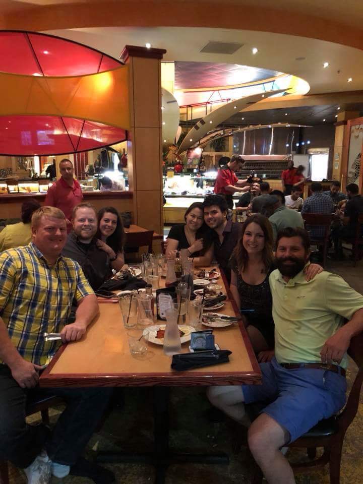 NickMuellerMRAM's tweet photo. Celebrating #MidRivers hitting Q2 Pinnacle sales goals @mvitty01 @woolverton_b @JCollier33 #MidStatesProud #teamV #LifeAtAtt https://t.co/CSVWqsQhGK