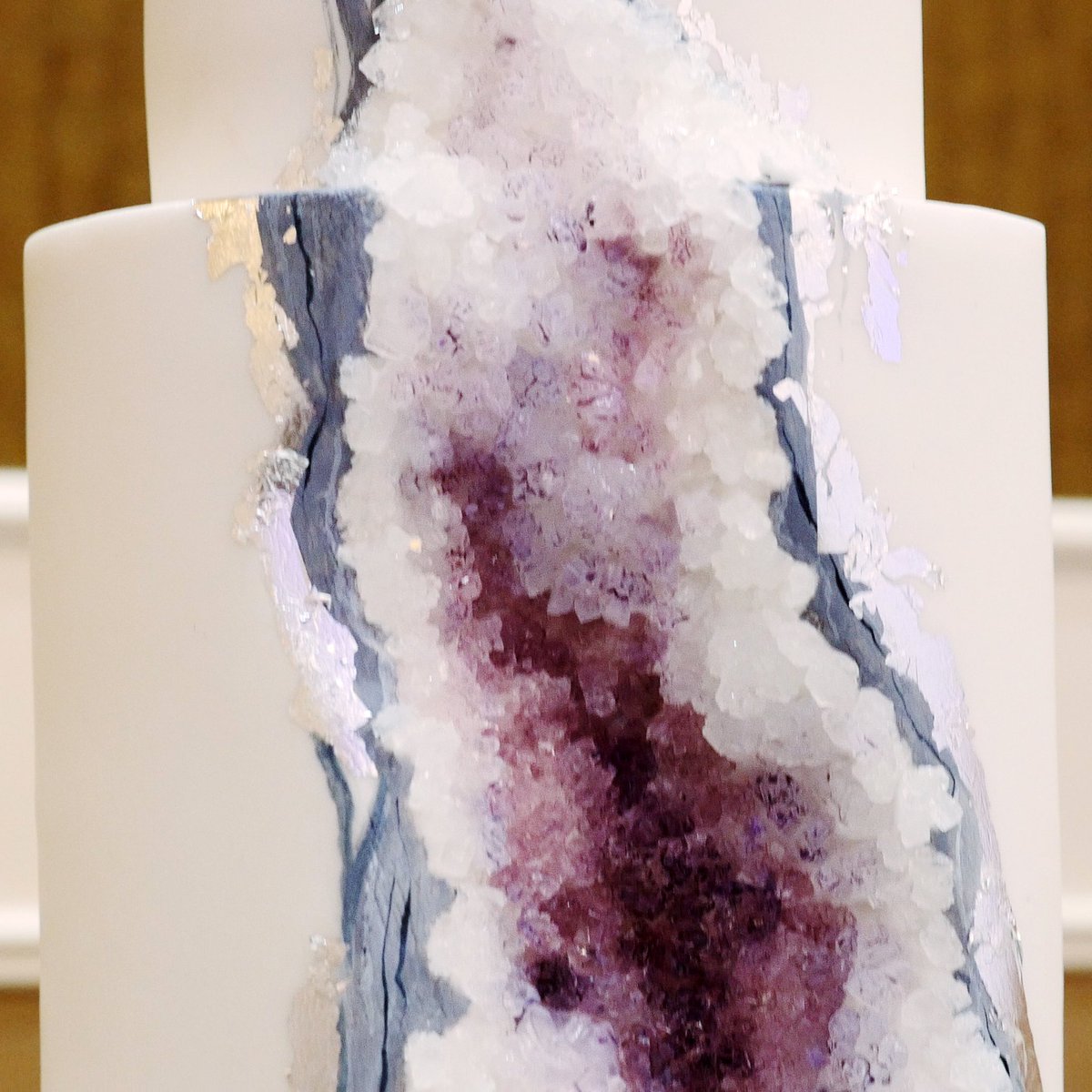 cornwallwedding's tweet photo. We see some interesting wedding cakes. #weddingcake https://t.co/Mr25ImeDa3