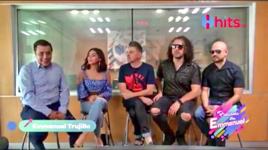 emmanuelhits's tweet photo. Aquí la reciente plática que tuvimos con esta agrupación que sin duda es muy talentosa @playalimbomusic donde nos comentan de su música nueva y nos cantan su sencillo #HoyYaNo #PlaticandoConEmmanuel ➡️➡️https://t.co/n01GTqIlge https://t.co/PggRtxXtHz