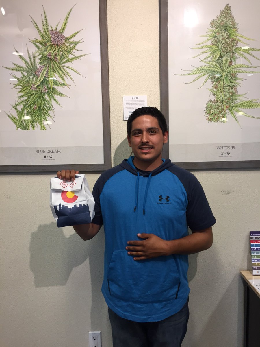 LightshadeCO's tweet photo. Congratulations to our lucky giveaway winner from last weeks pop-up series with @Lucid_Mood (also, peep the beautiful cannabis art prints we designed in collaboration with @Gldleaf and Project Sanctuary)!! #LucidMood #CannabisCulture #CannabisCommunity #ColoradoCannabis https://t.co/el3FZJMWst