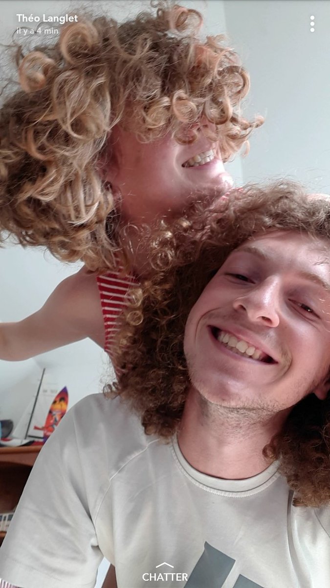 Sgorble's tweet photo. #posttonsmile pcq ces vrais sourires sont rares https://t.co/l5qqJrOrYB