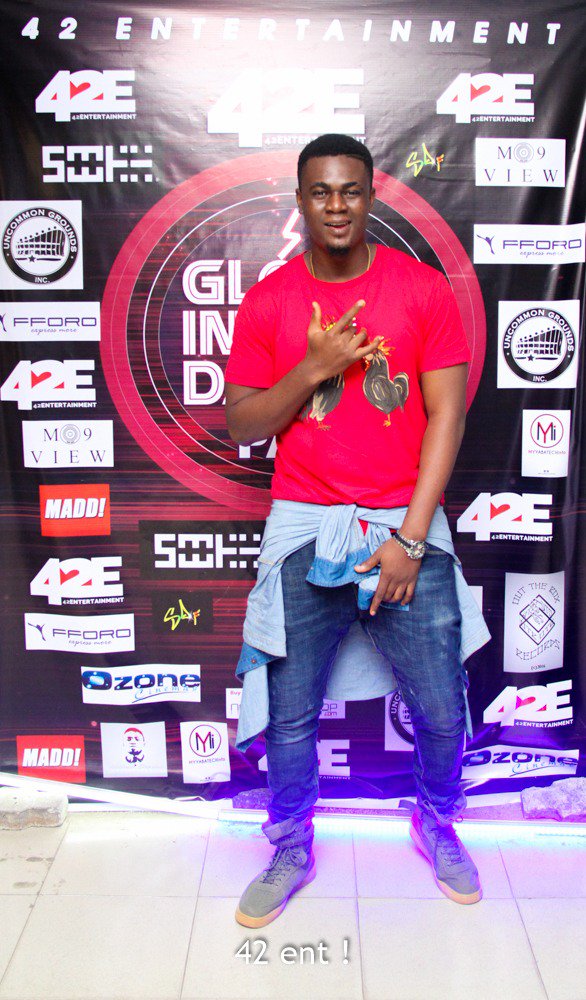 _42ent's tweet photo. Throwback to Last Friday's #glowinthedark hosted by #42Ent #party photo credit: @malikalabi1 https://t.co/nbCVTRUbzF