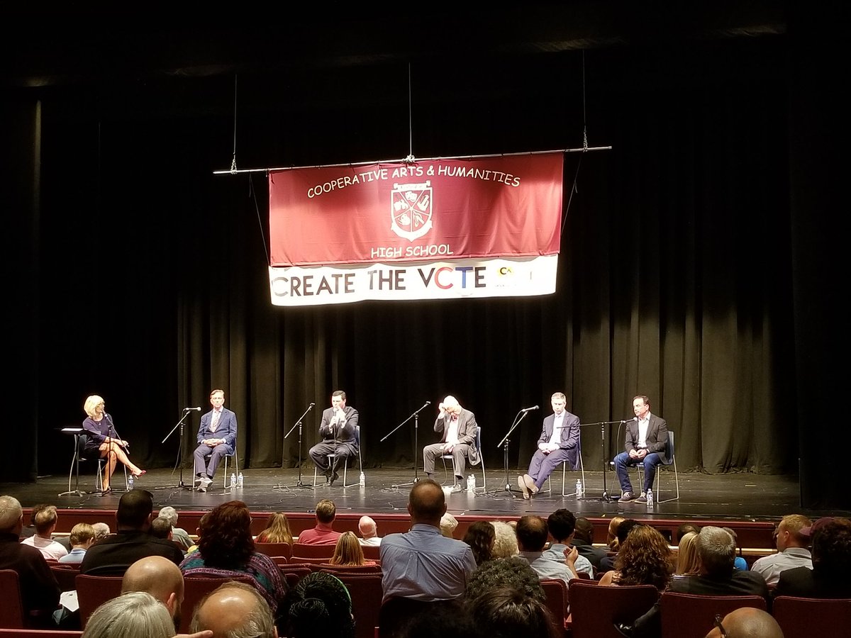 PTGCEO's tweet photo. #createthevotect Gubernatorial Arts Forum. Just the beginning of the arts and culture conversation. Nicely done Ct Arts Alliance. @AnnNyberg did an amazing job keep them on track. https://t.co/tEVWUSWEU0