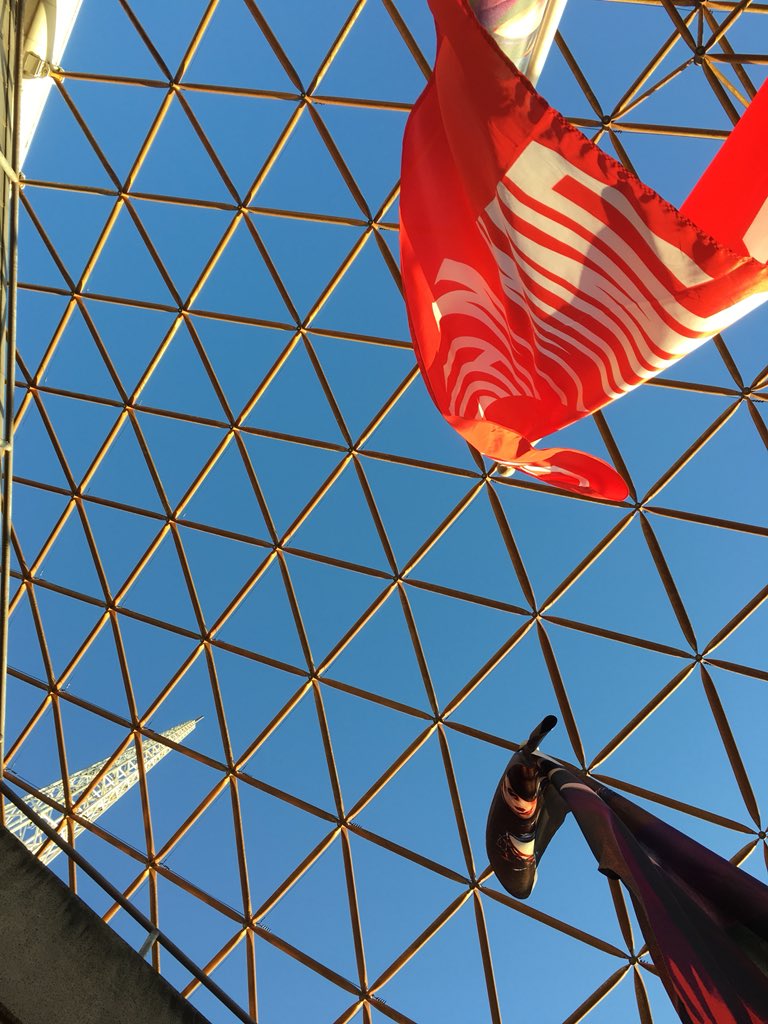 DivZero_'s tweet image. Today I’m at @webdirections #CodeLeaders with @MessageMedia1. The lineup looks great! 
(And so does this viewpoint of the @artscentremelb spire!)
