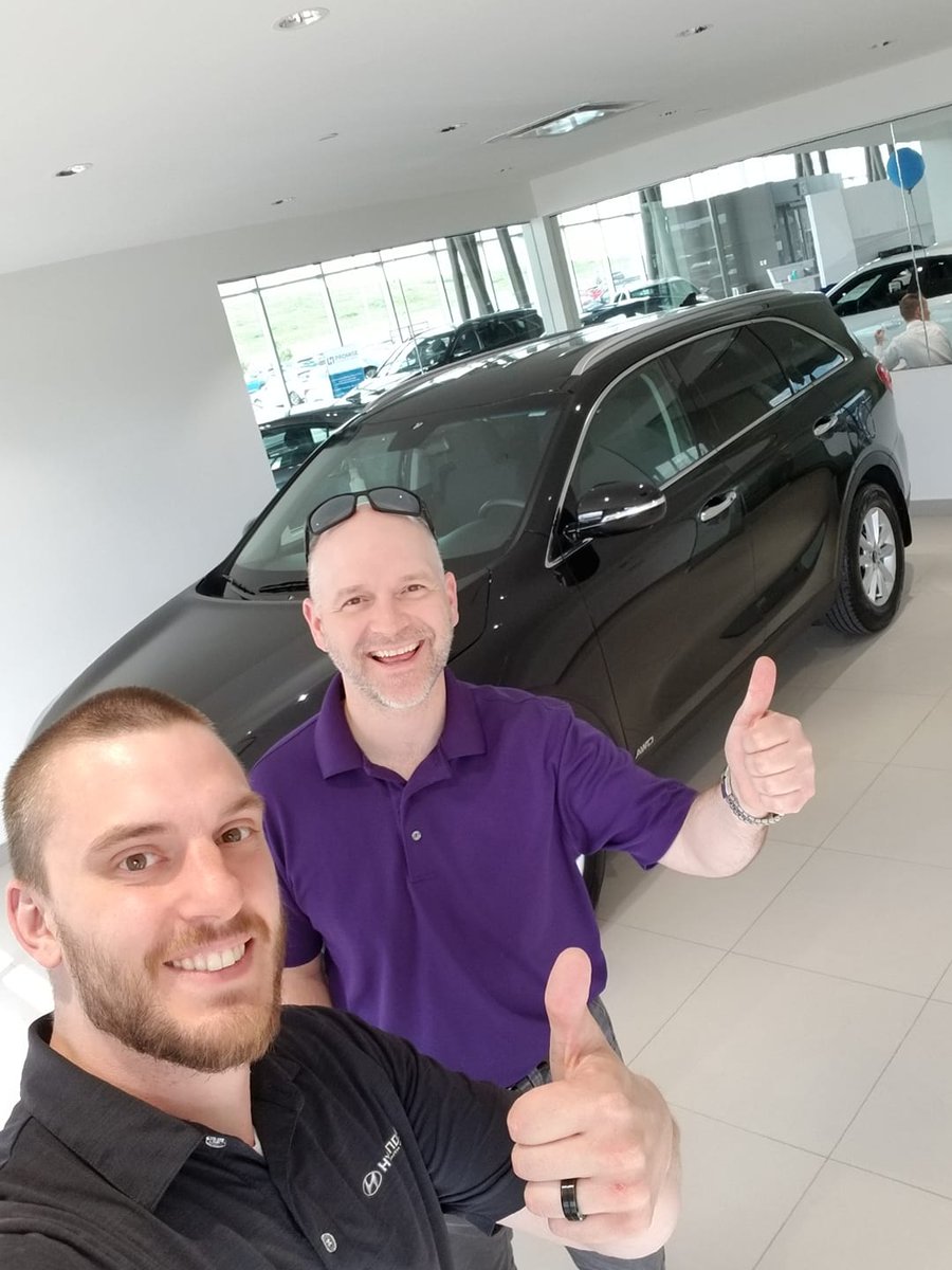 Zee scored big on this one. His timing was perfect, he walked in looking for a 7 seater SUV for his wife but had a strict budget. 
He also wanted something relatively new with lots of warranty. Well, we were getting a 2019 Sorento LX on trade that checked all of those boxes.