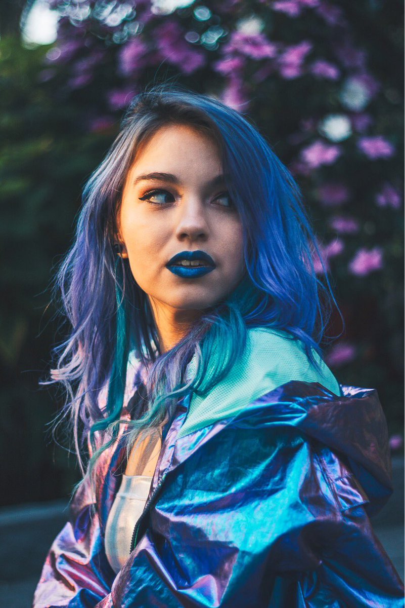andbdl's tweet photo. oie gente, eu trabalho com retratos femininos na região de Campinas, tenho pacotinhos com preços acessiveis e adoraria retratar você! ♥️ 
vamos fazer um ensaio? 

quem puder dar um rtzinho pra me ajudar a divulgar, agradeço d+ da conta https://t.co/PQkllf4ce6