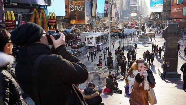 clarincom's tweet photo. Dónde ir de compras en Nueva York https://t.co/HflhJdbEID https://t.co/sdebtvNaMj