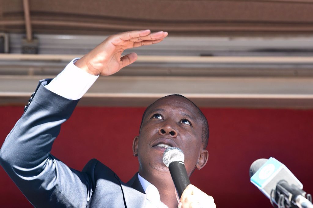 TiyaniTee's tweet image. So today we met up with a Techy lady who’s willing to ditch her own wedding to attend a Hackathon. She said to @4otune and I: “It’s fine maan, I can just say ‘I do’ over Skype moes?” 😂😂😂

#BeingGeek #Levels —-&amp;gt; #iBlameGK 

@Neli_Ngqulana @MokoenaDee