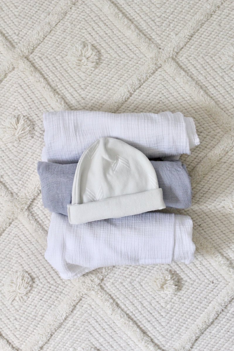 Emily Schiller| The Style Du Jour tweet media