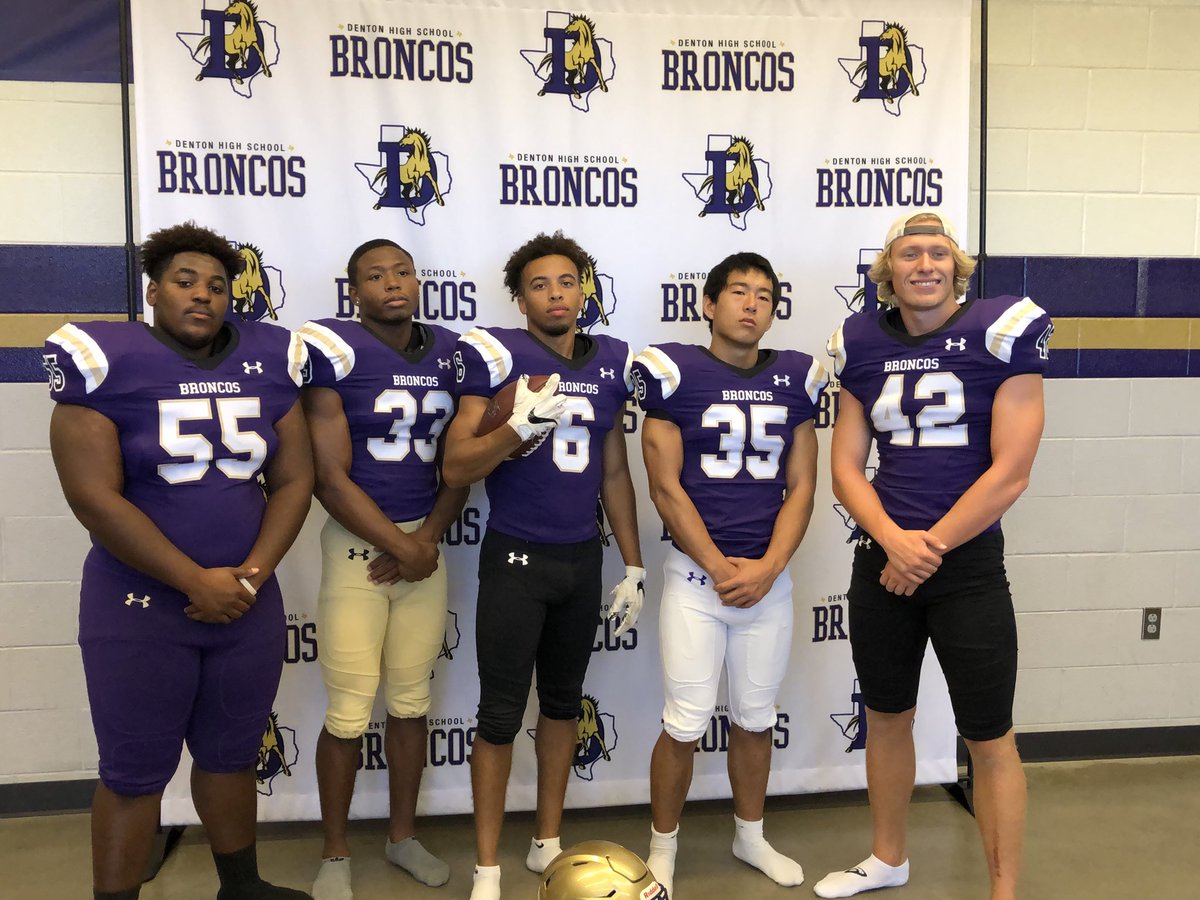 rogers_eugene's tweet photo. Denton High New Jersey Combos. #PL99 https://t.co/R85NQkLPxZ