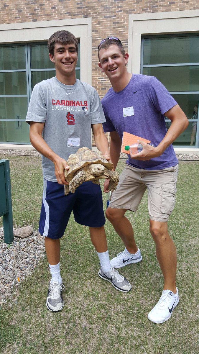 Great showing for two good friends. A first and second place finish <a href="/Glynnscreek/">Glynns Creek Golf</a> for @jtmanjoine <a href="/Brjoho31/">Bryce Howard</a> #muskiegolf