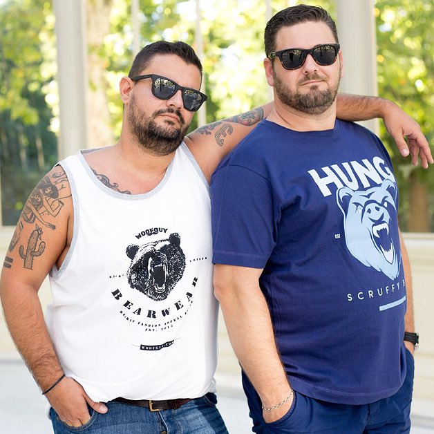 WoofSKN's tweet photo. #woofguy #bearwear online store at https://t.co/9H9zKmQ41F 😘 #gaybear #oso #osito #hung #scruff #bear #tshirt https://t.co/Gmb0vqJ1Ez