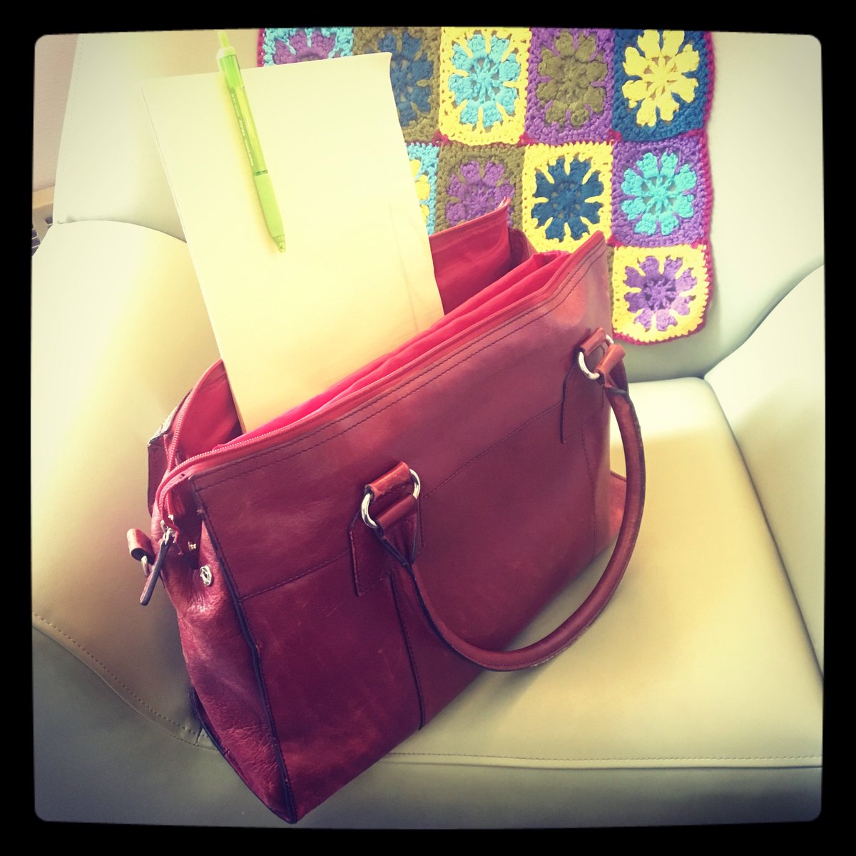 DWritingCenter's tweet photo. Sometimes I play this game where I pack everything in case I have time to work on it, and my poor bag’s stuffed. It’s a great image for my #keywordoftheweek FIT: “balancing” life doesn’t count for crap if I’m overcommitted everywhere. Where’s your flex? Got enough wiggle room? https://t.co/WfaQxsWk98