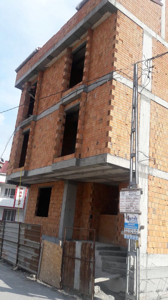 TATAROGLUYAPI's tweet photo. ARNAVUTKÖY PROJEMİZİNDE KABA İNŞAATINI TAMAMLAMIŞ BULUNMAKTAYIZ #tatarogluyapi 05320667995 https://t.co/zmAG47xVgR