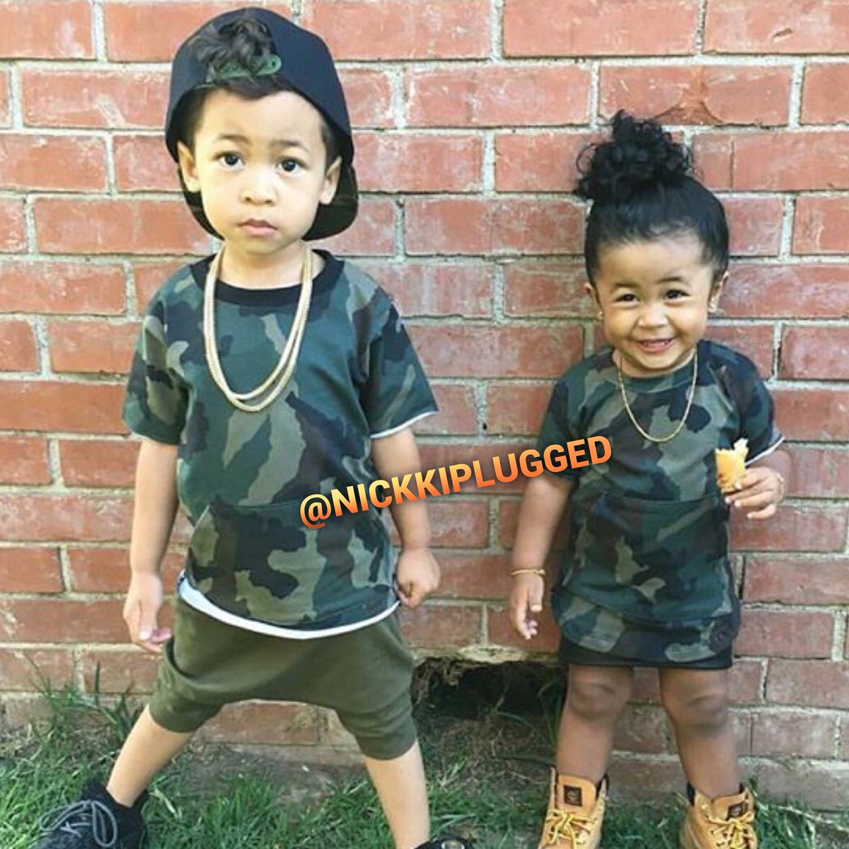 nickkiplugged's tweet photo. cute brother sister outfits 😘•
•
• 
for more follow ( me ) @nickkiplugged •

#brotherandsister #brotherandsistergoals #goals #sibilingsday https://t.co/WDgsPi8Ixk