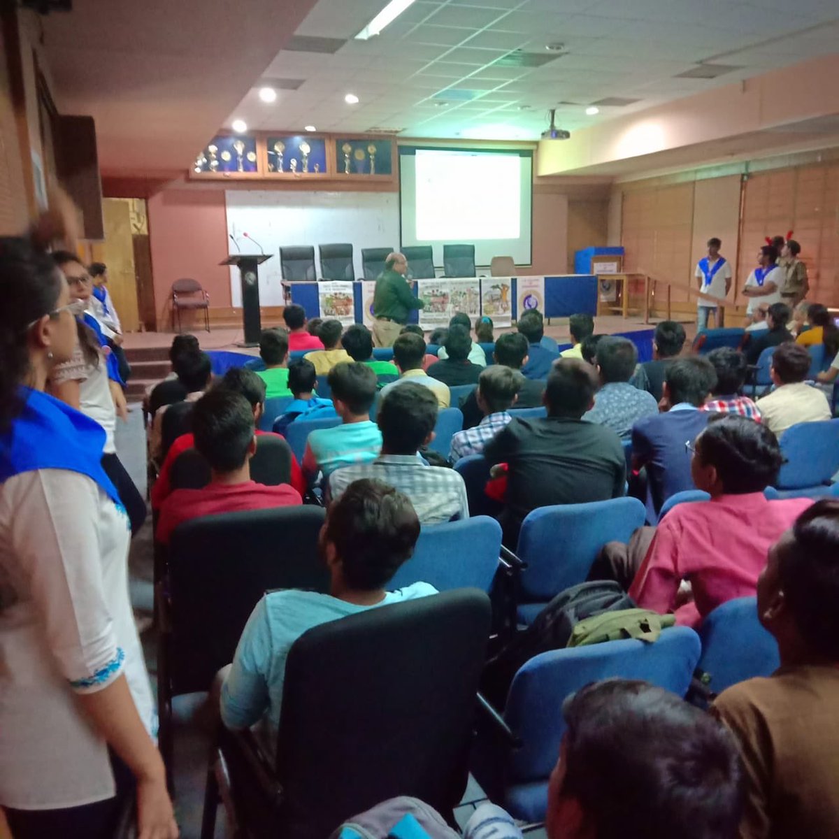 NssLdce's tweet photo. Glimpse of Orientation Of NSS, session of Traffic Awareness and Thalassemia Checkup!
@nssgujarat @Ra_THORe @YASMinistry @kamalkumarkar @_NSSIndia @CMOGuj
#Day3 #NSSIndia #31stJuly2018 #FreshersInductionProgram https://t.co/mNqG4zM1RC