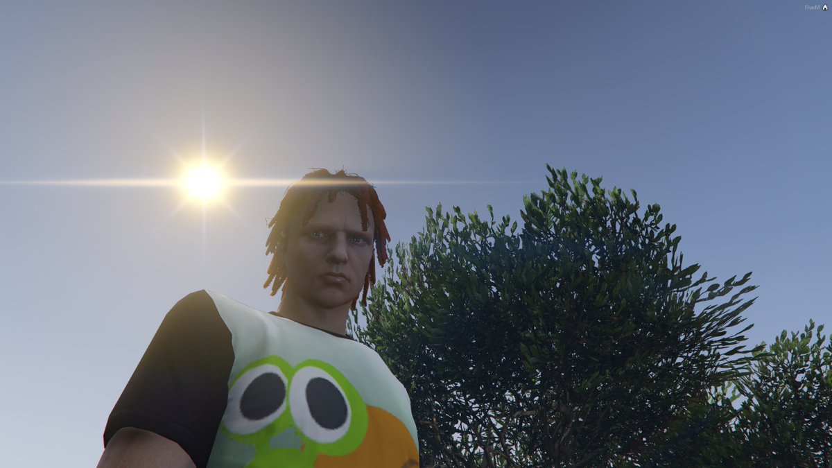 FiveM's tweet photo. Coming soon to FiveM Element Club servers: support for custom clothing items.

General release will follow after Club members tested it! 🐌 https://t.co/9gVXIriOiu