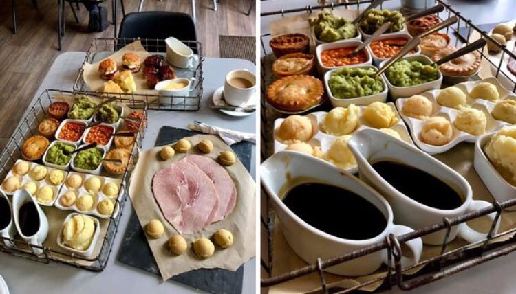 The_pieshop's tweet photo. Wor Pie Tea using Pete’s puddin alongside a slice of ham ,mini pies a selection of Wor mash peas and gravy and a trio of deserts #pietea #givepeaseachance @petespuddin @The_pieshop https://t.co/5wjPWOp7k6