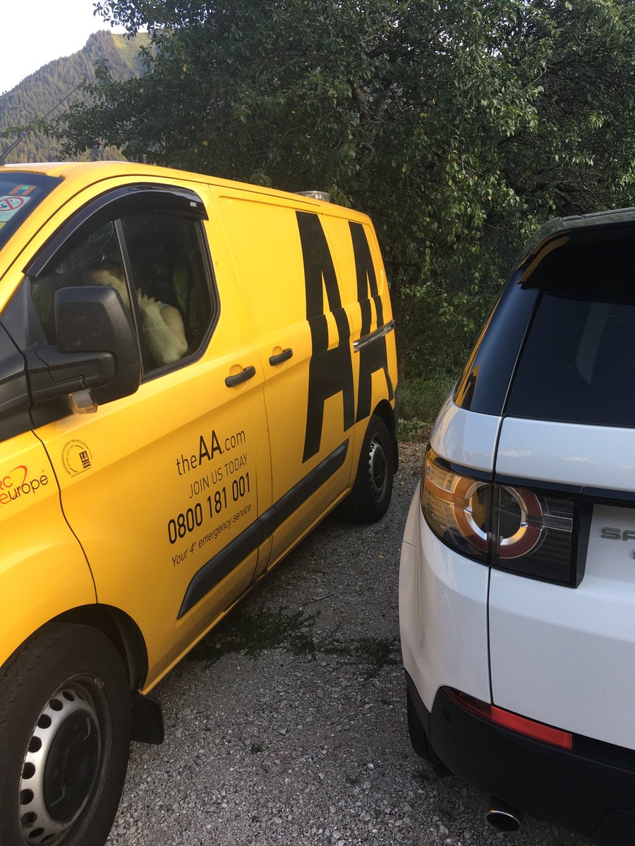 Super impressed with #landroverassist and #aarecovery UK assistance in French Alps and back on the road. What a result.  Thank you.. @LandRover_UK <a href="/TheAA_UK/">The AA</a>
