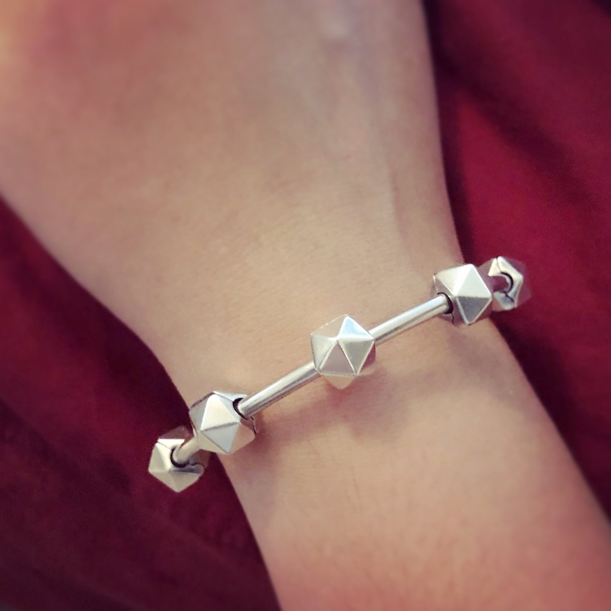 XpressionsBlog's tweet image. Omg you guys!! #Pandora #PandoraCharms #PandoraBangle